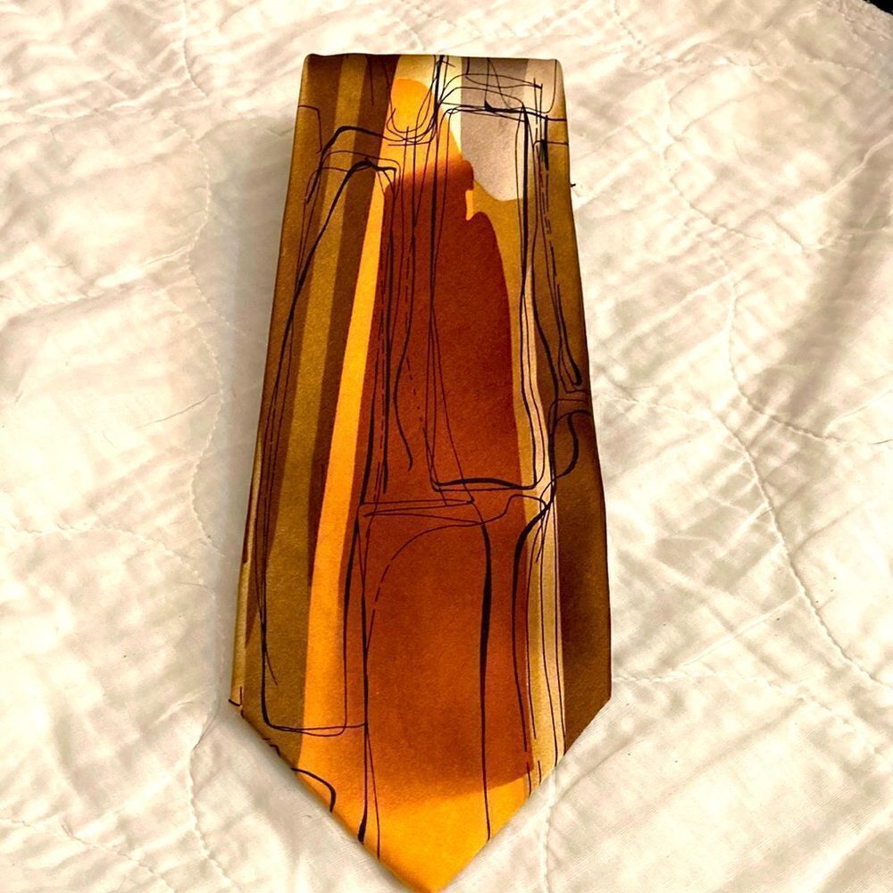 J. García tie   